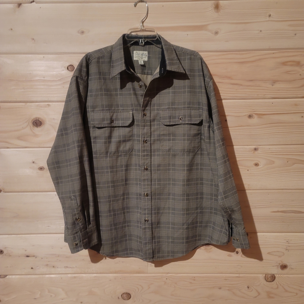 Cabela's Men's Black Plaid Casual Button Down Shirt Size XL 27x30
